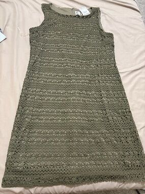 NWT - Anne Klein Olive Green Sleeveless Crochet Dress